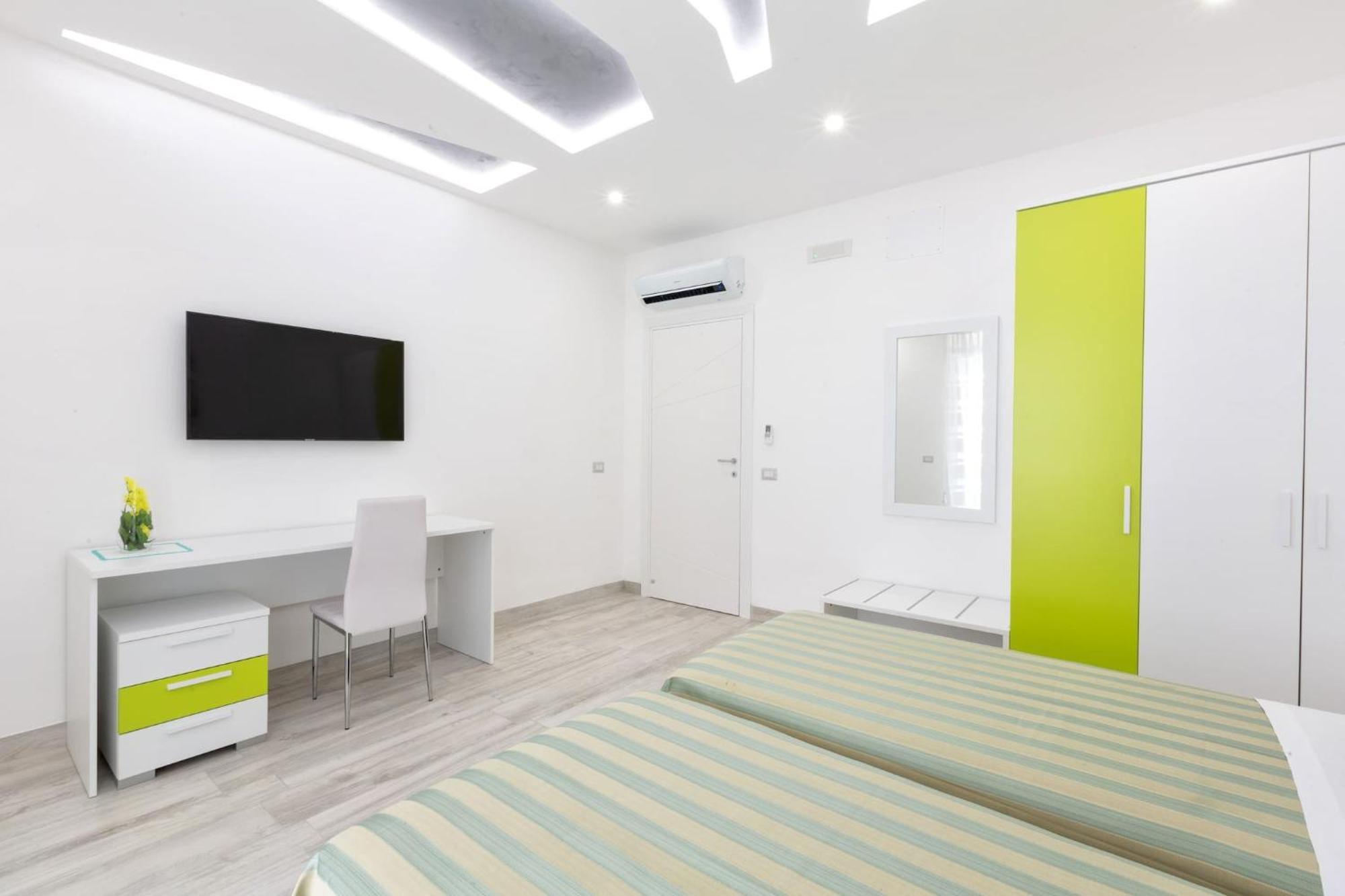 Appartamento Sorrentovibes - New & Stylish Two Bedroom With Balconies *