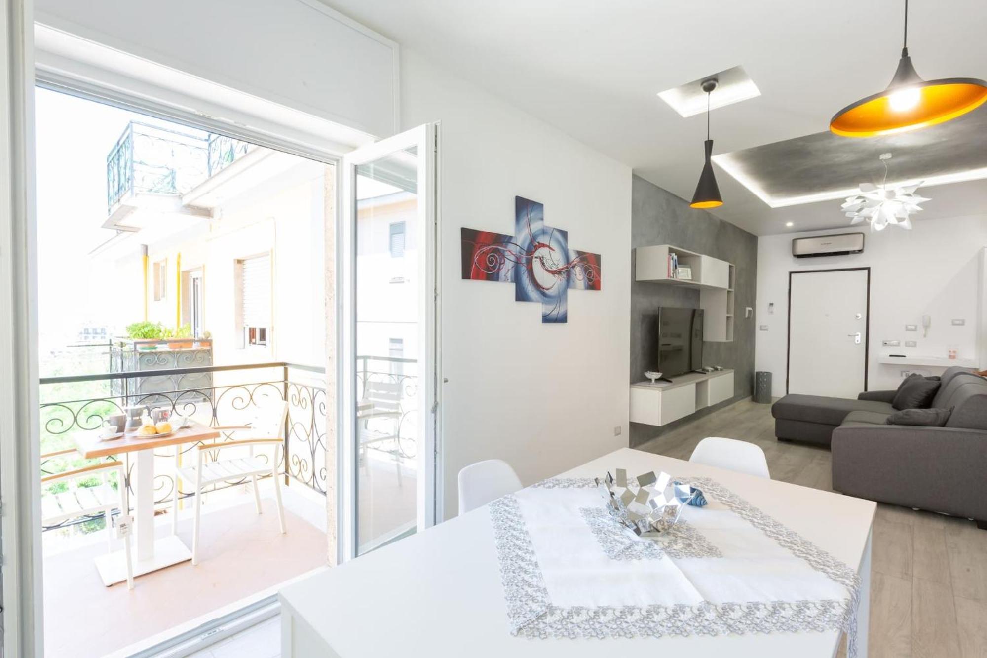 Sorrentovibes - New & Stylish Two Bedroom With Balconies Appartamento *